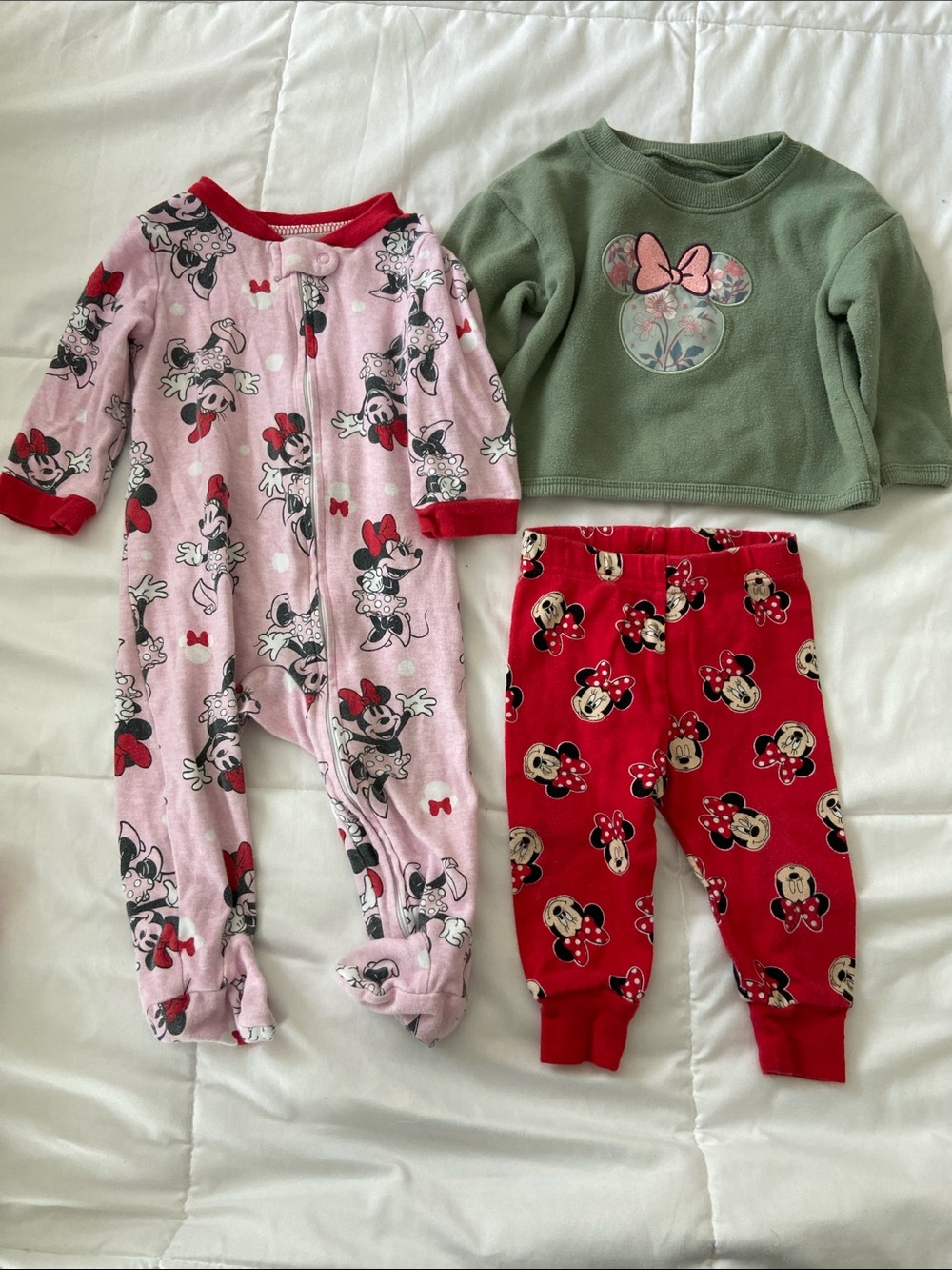 Disney Minnie Mouse mix set - sleeper, sweatshirt and pants